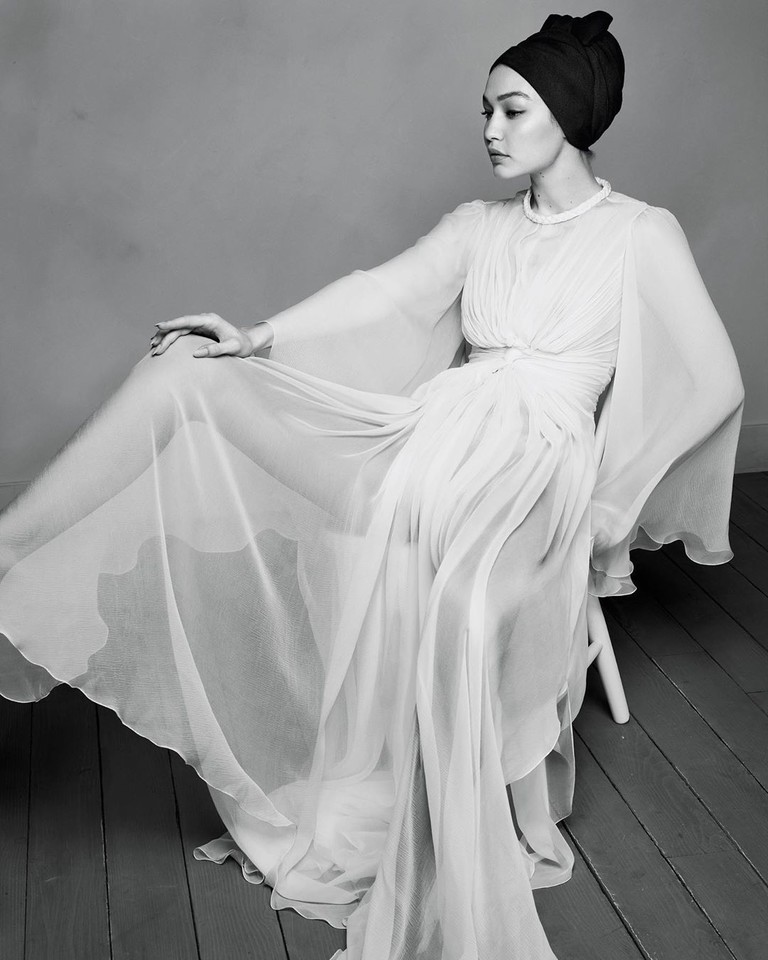 Джиджи Хадид для Harper's Bazaar